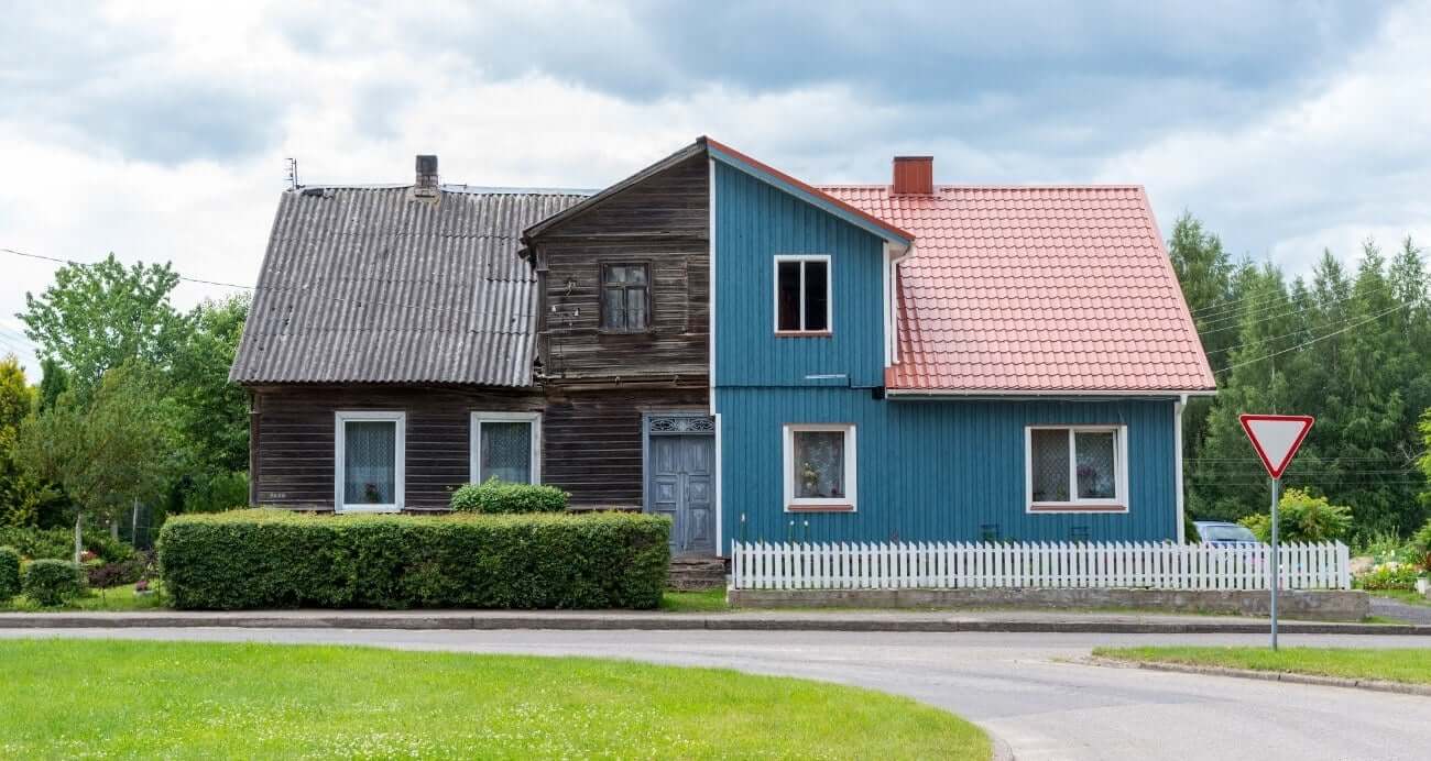 divided_house